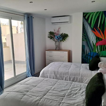 Levante Suites Benidorm Exteriér fotografie